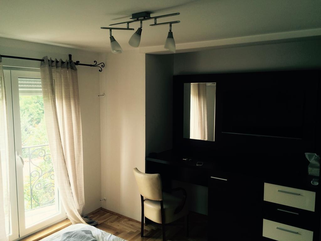 Park Srce Apartments Аранджеловац Номер фото