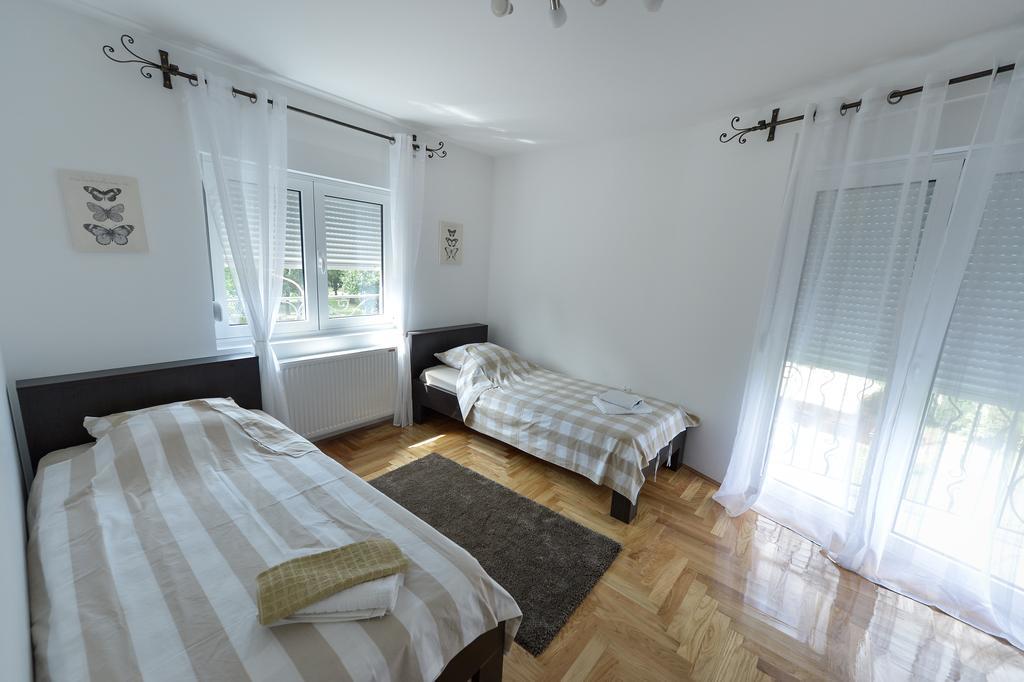 Park Srce Apartments Аранджеловац Номер фото