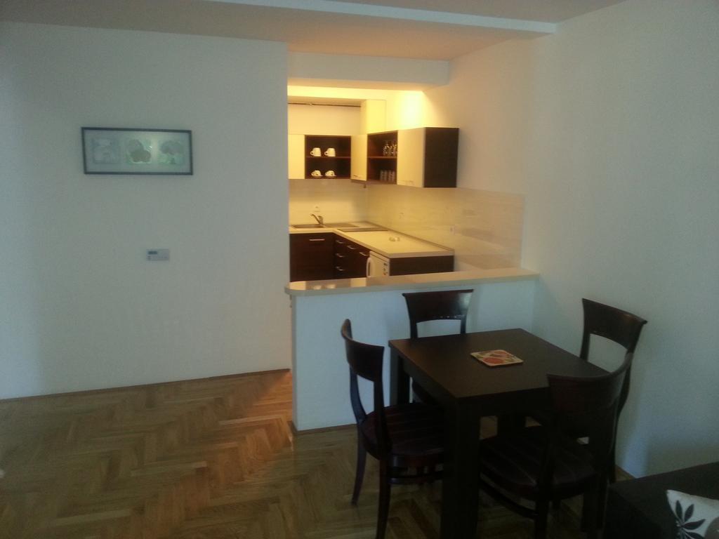 Park Srce Apartments Аранджеловац Номер фото